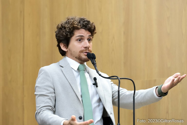 “Aracaju está crescendo com planejamento de 1995”, declara Breno Garibalde