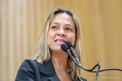 “Saúde precisa ser prioridade em Aracaju”, diz Sheyla Galba 