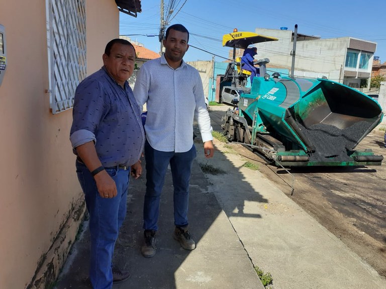 Aeroporto, Coroa do Meio, Ponto Novo e Marivan recebem atenção do vereador Américo de Deus