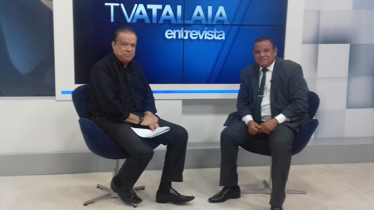 Américo de Deus participa do programa TV Atalaia Entrevista