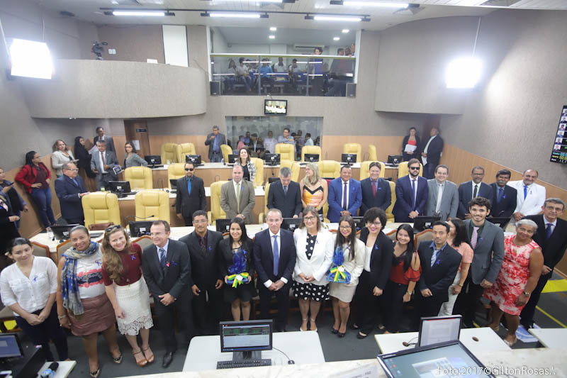 Américo parabeniza aos incentivadores e alunos do Projeto Jovem Senador