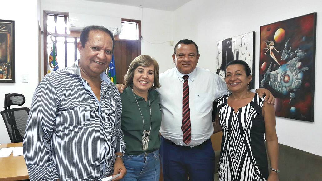 Américo participa de reunião com a Secretária Municipal de Educação