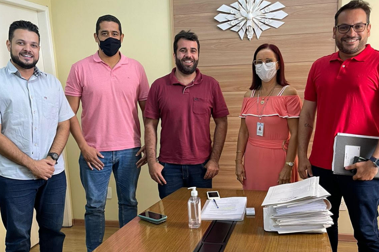 Anderson de Tuca garante benefícios futuros para servidor do Detran