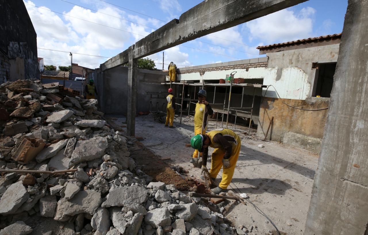 Após luta do vereador Isac reconstrução da Emef Dom José Vicente Távora sai do papel