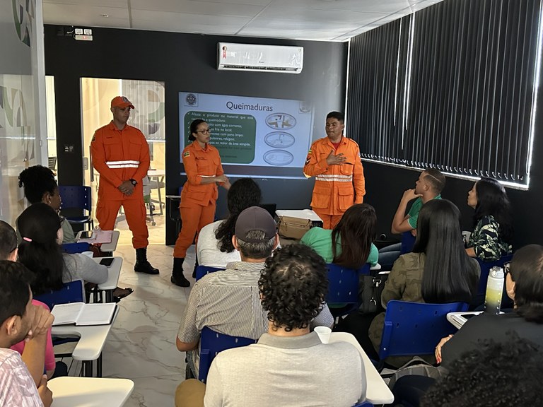 Brigada de Incêndio é tema de treinamento para servidores da Câmara Municipal de Aracaju