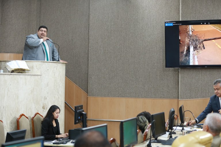 Cabo Didi fala sobre situação de ciclovia no Santa Tereza