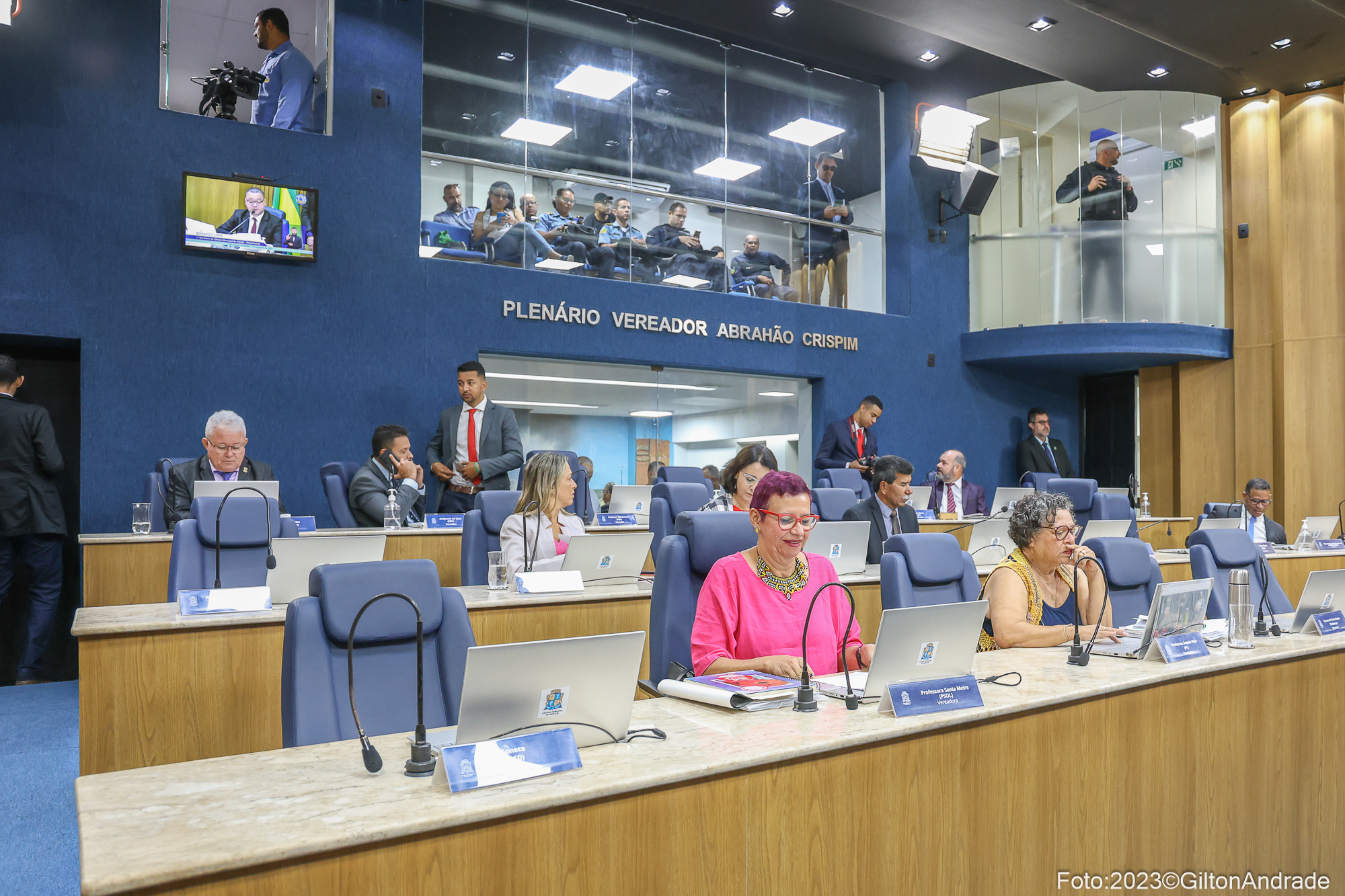  Câmara aprova Projeto de Lei que institui o Programa de Orientação sobre a entrega voluntária de bebês para adoção