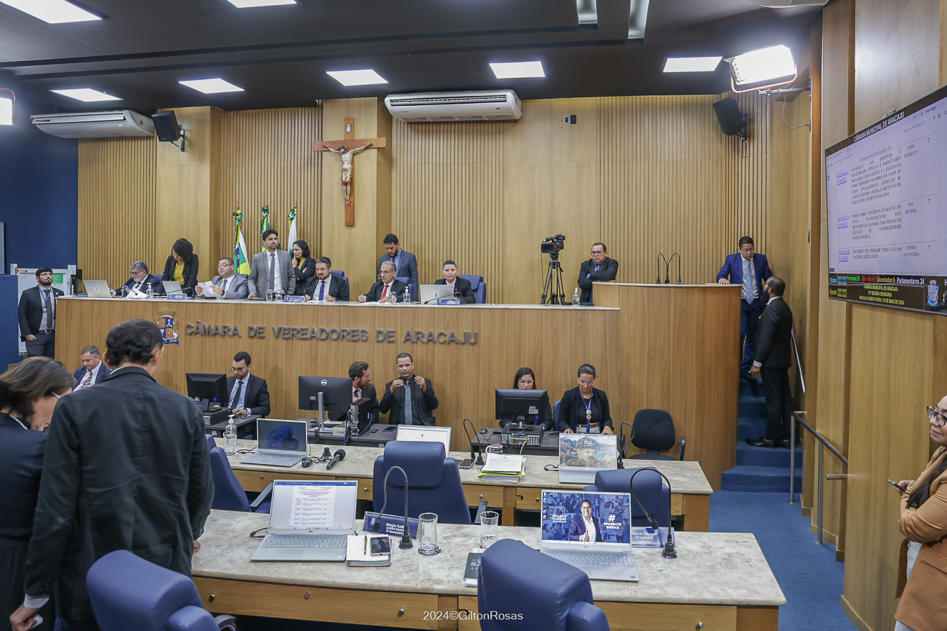 Câmara Municipal de Aracaju aprova 11 proposituras em Sessão Ordinária realizada nesta quinta-feira, 16 