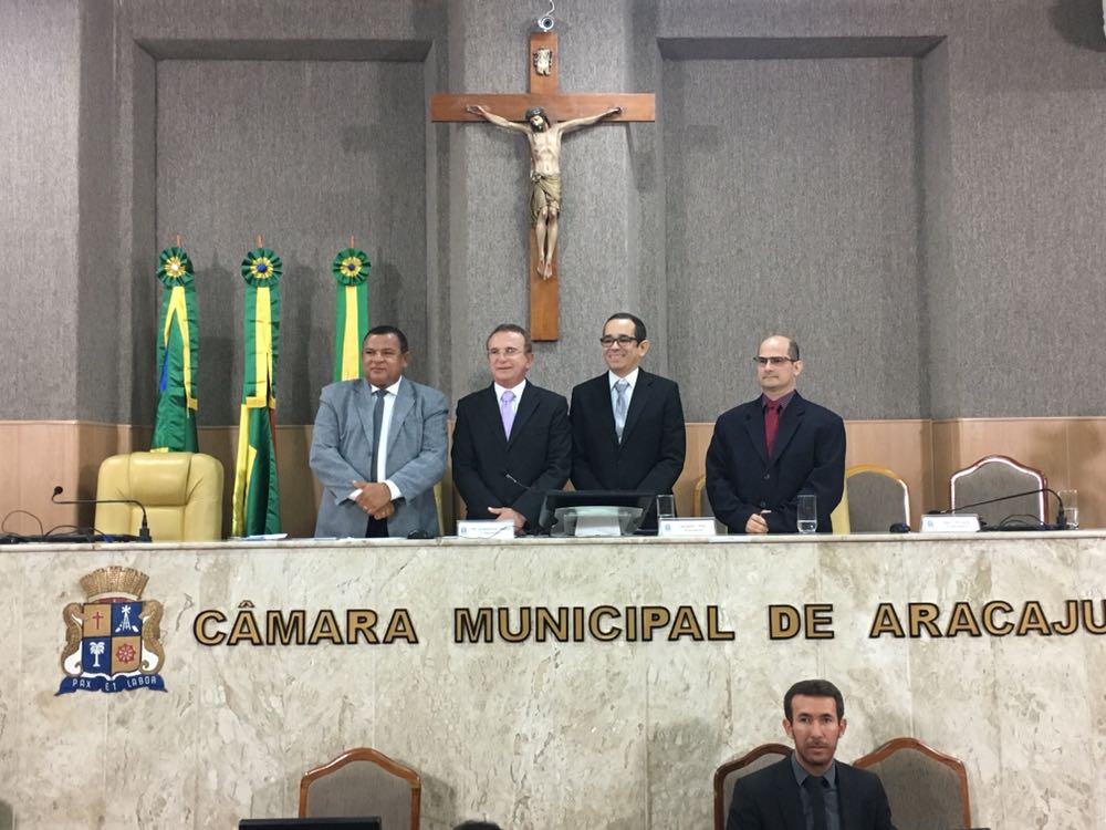 Cirurgiões-Dentistas são homenageados na Câmara