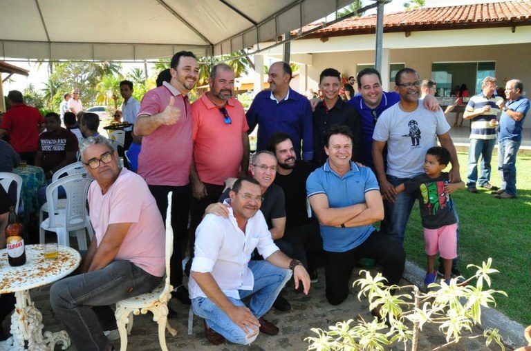 CMA celebra união entre vereadores e colaboradores em festa natalina