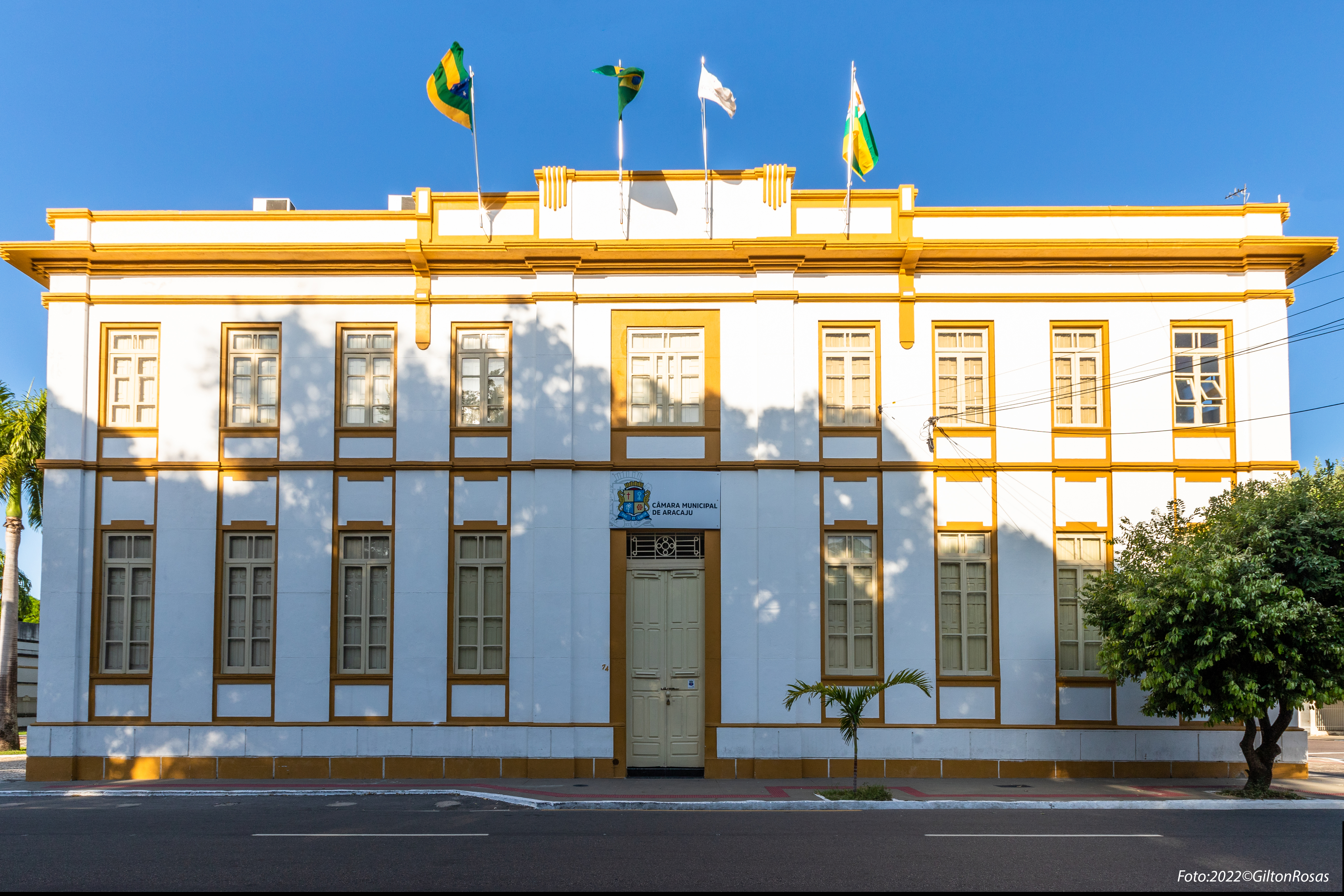 CMA decreta ponto facultativo nesta quinta-feira, 06