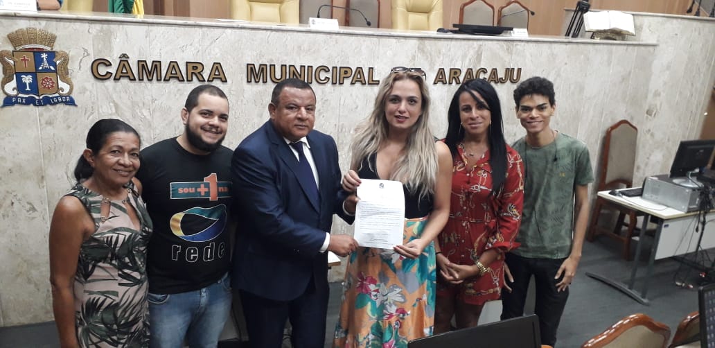 Comunidade LGBT ganha apoio com propositura protocolada na CMA por Américo de Deus