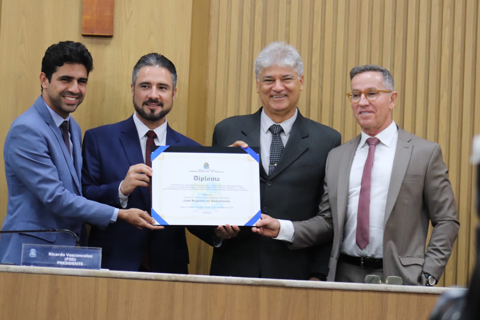 Desembargador José Augusto do Nascimento é homenageado com Título de Cidadão Aracajuano