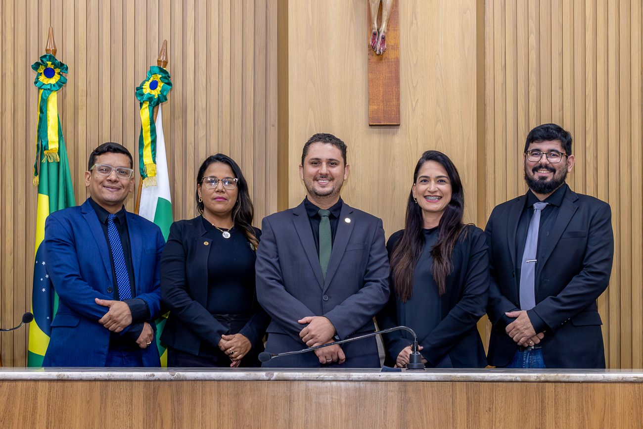 Equipe de Cerimonial da CMA é homenageada pela Escola do Legislativo de Aracaju 