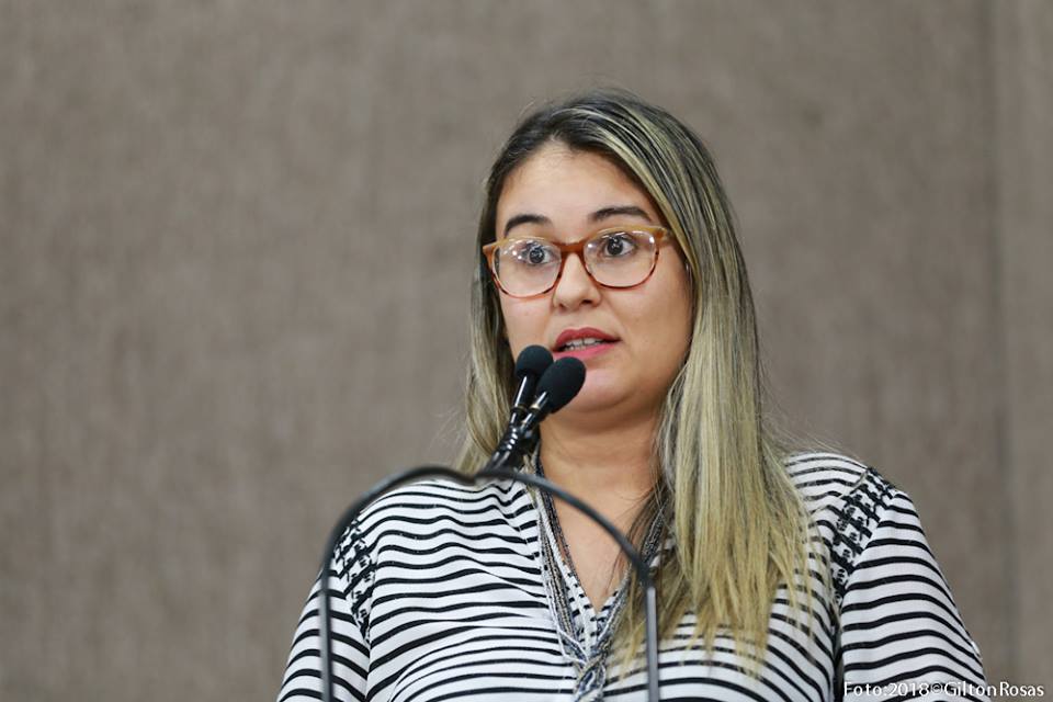 Kitty Lima começa a coletar assinaturas para instauração da CPI do Forró Caju