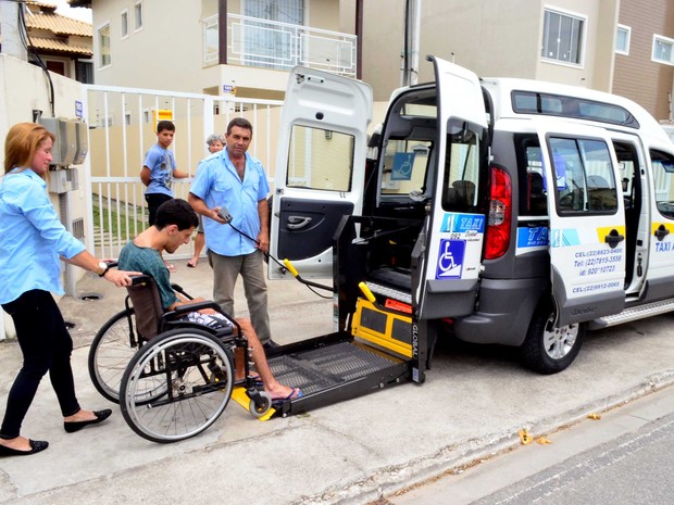 Lei que regulamenta táxis acessíveis em Aracaju entra em vigor