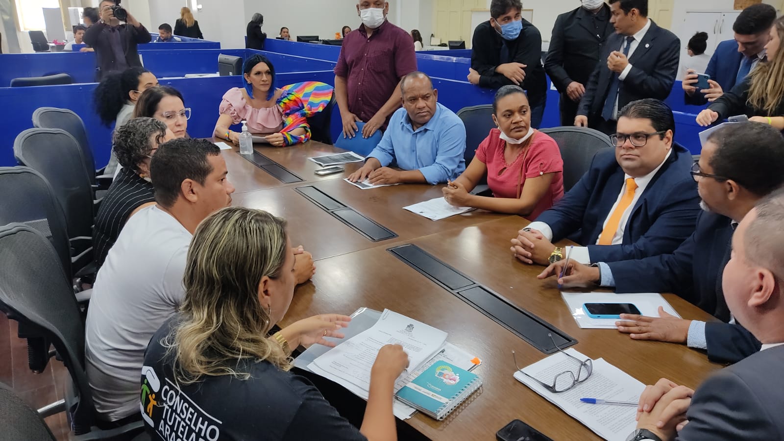 Linda Brasil participa de reunião com conselheiras/os tutelares sobre Projeto de Lei