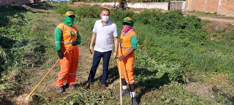 Linha Amarela: Canal passa por limpeza após pedido de Eduardo Lima