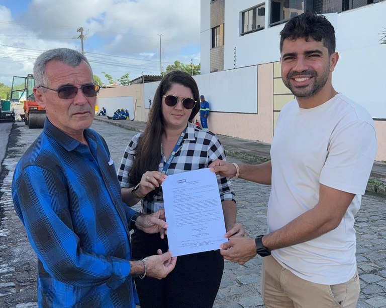 Mobilização do vereador Pastor Diego traz transformação ao bairro Jabotiana