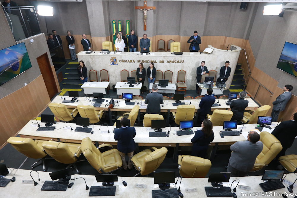 Parlamentares aprovam 33 proposituras nesta terça-feira