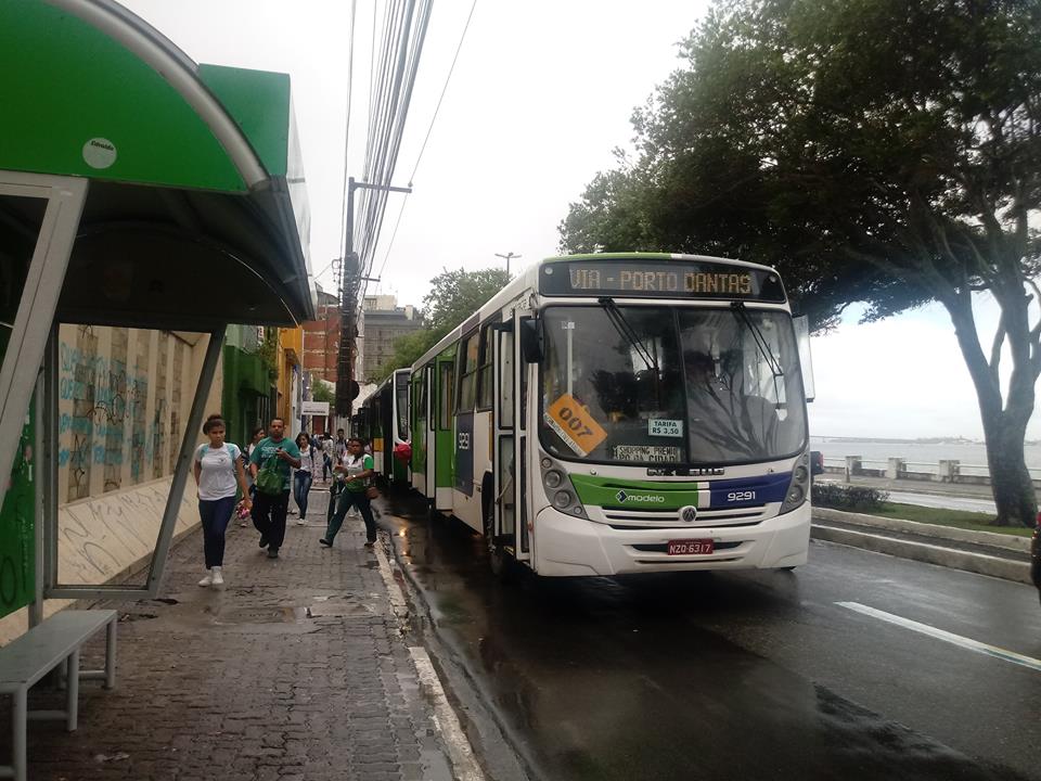 PL que garante desembarque de passageiros fora do ponto é aprovado na CMA