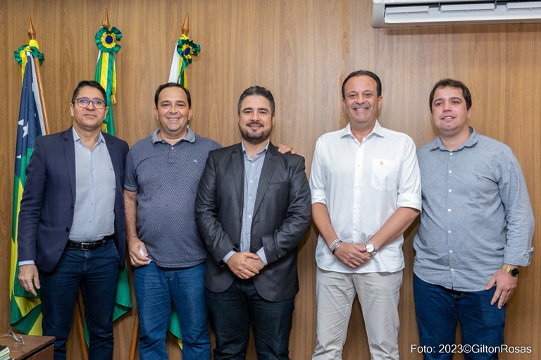 Presidente da CMA recebe visita de André Moura