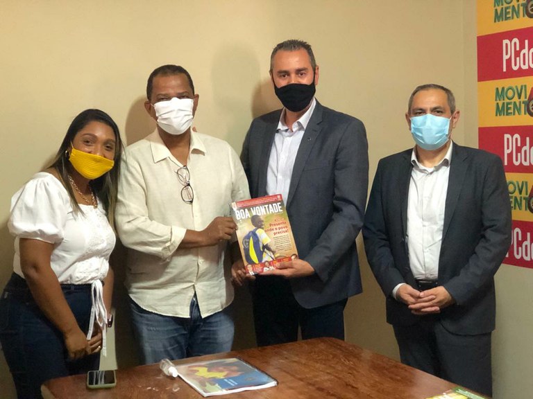 Professor Bittencourt se reúne com representantes da LBV Aracaju