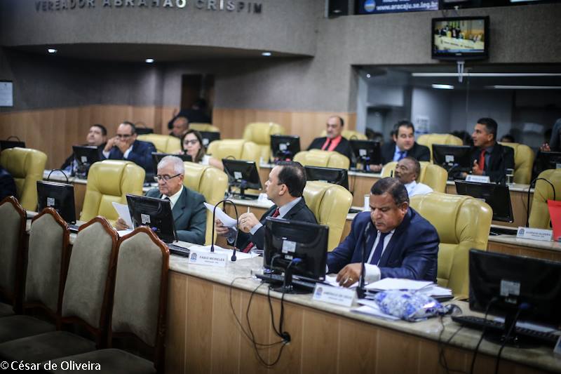 Projeto de lei de Américo de Deus prevê que catadores façam coleta seletiva em Aracaju