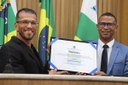 Sargento Byron concede título de Cidadão Aracajuano ao paratleta Ulisses Leal Freitas