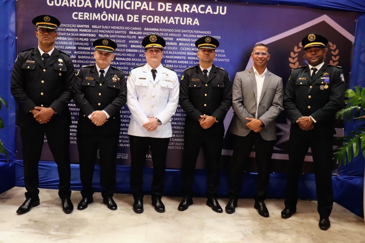 Sargento Byron participa de solenidade de promoção da Guarda Municipal e reforça a importância do Plano de Carreira para servidores