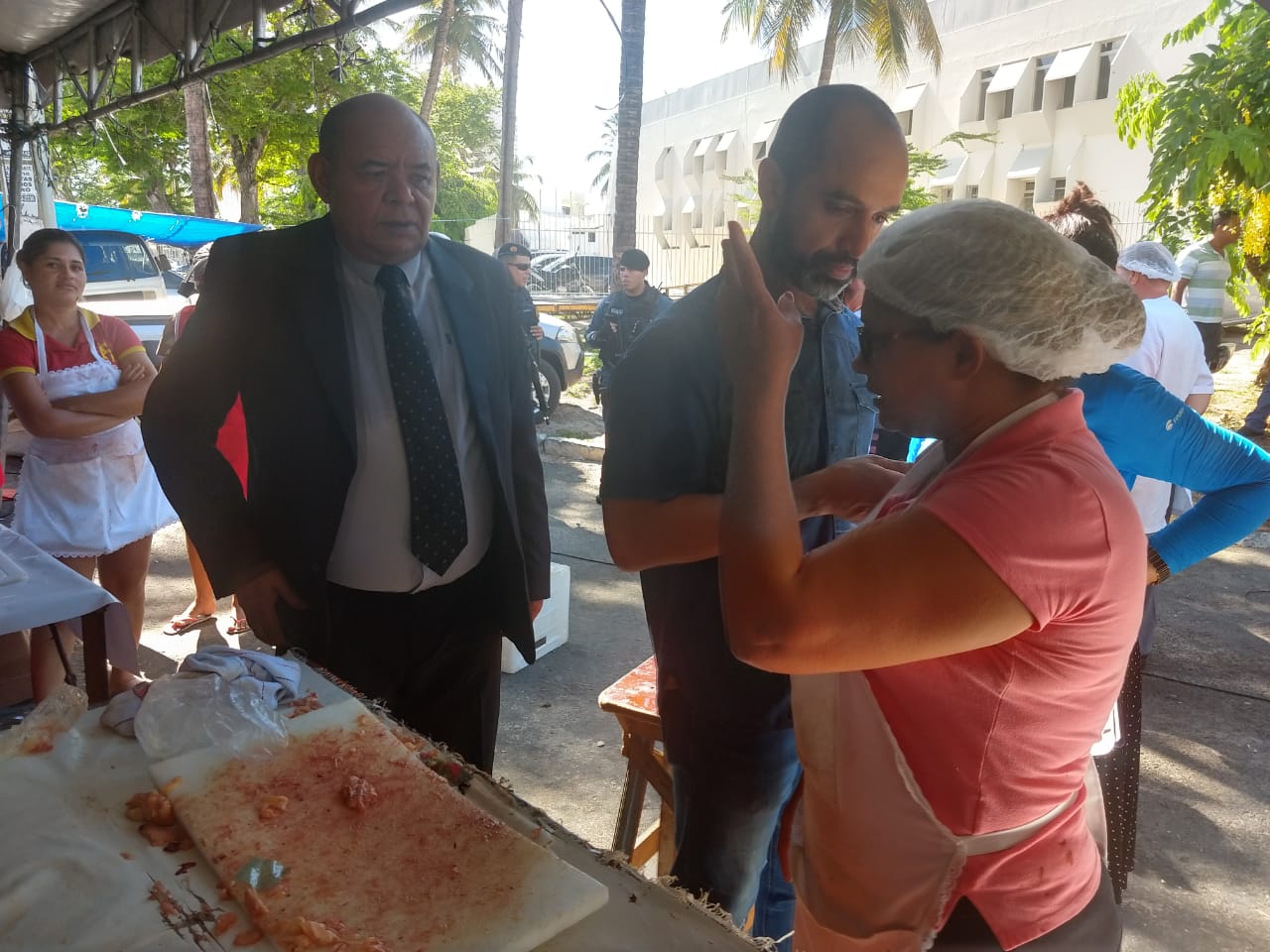 Seu Marcos defende ampla divulgação das regras sobre a venda de carnes, frangos e peixes em feiras livres