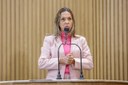 Sheyla Galba denuncia demora para procedimentos na pediatria