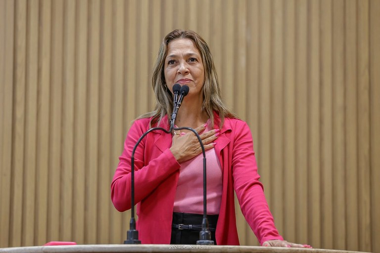 Sheyla pede celeridade na compra de aparelhos de climatização do Hospital do Câncer 