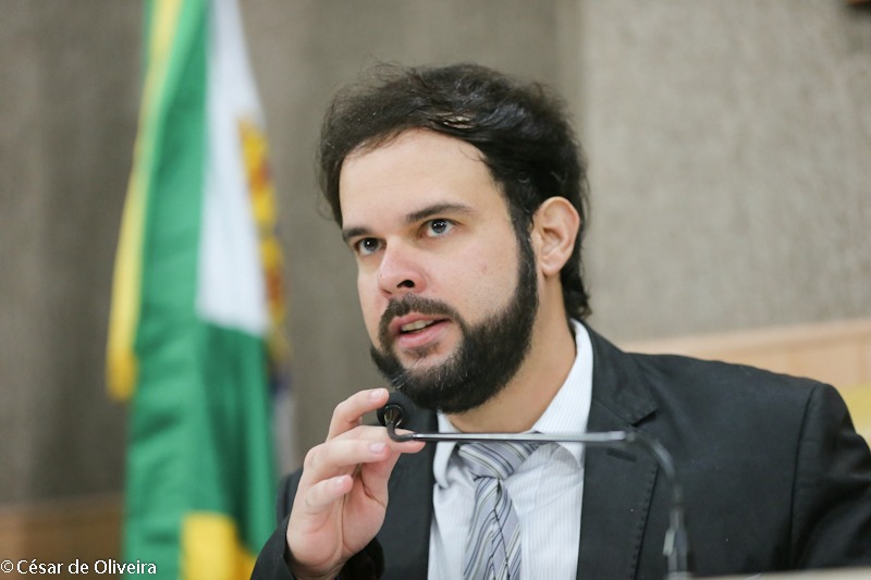 Thiaguinho Batalha presidirá mesa no 7º Congresso Nacional de Legislativos Municipais em Brasília