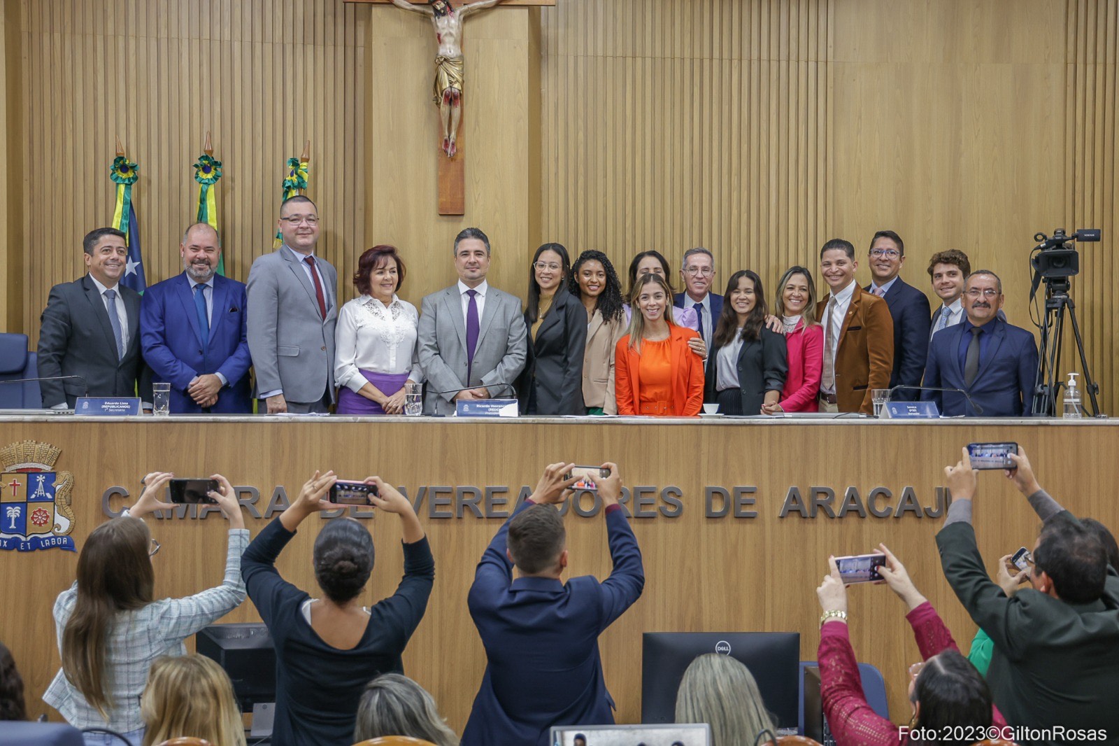 Vencedoras do programa Jovem Senador 2023 participam de vivência legislativa na Câmara Municipal de Aracaju