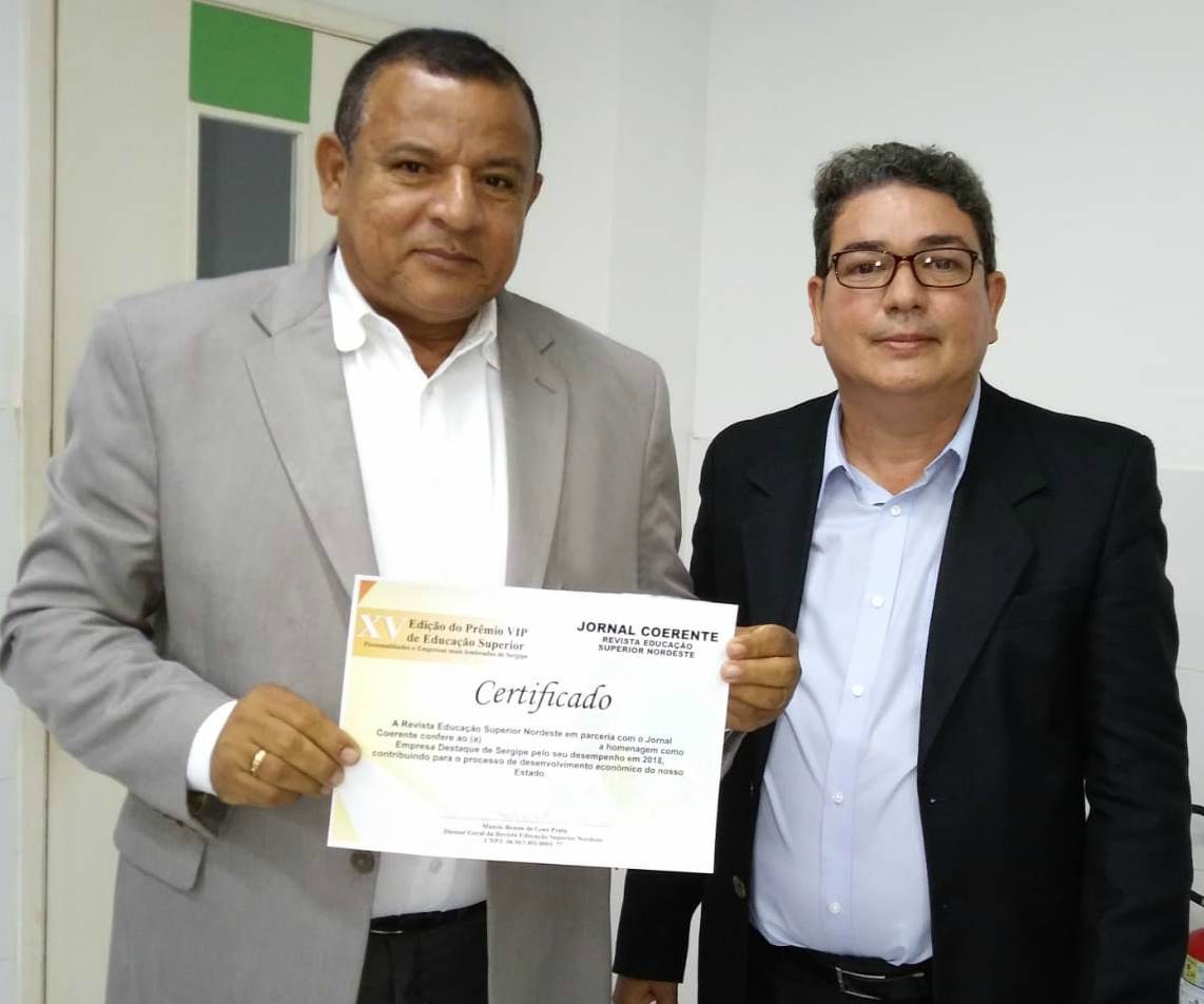 Vereador Américo de Deus é agraciado com o prêmio Vip de Educação Superior