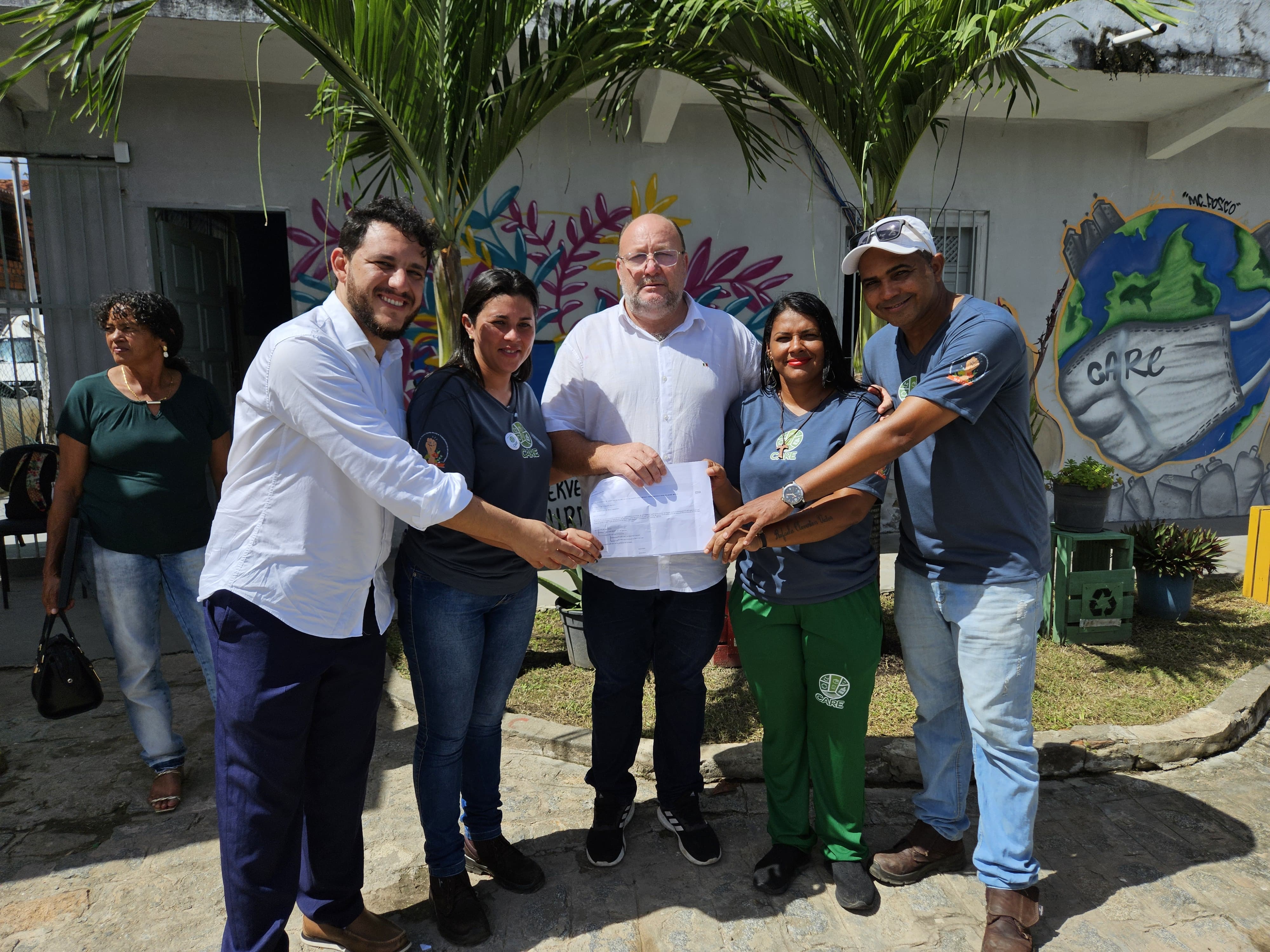 Vereador Camilo Daniel participa de entrega de emendas para a Care e Mater