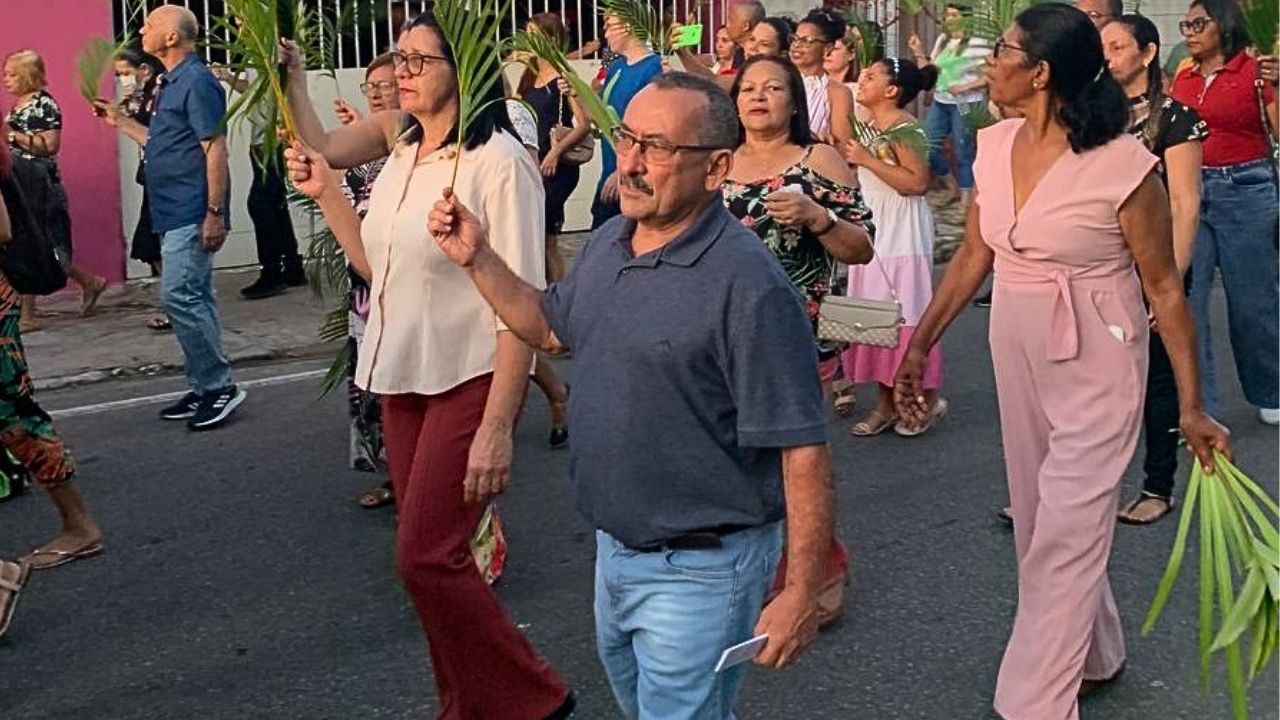Vereador Cícero do Santa Maria participa de missa em homenagem às vítimas da pandemia da Covid-19 