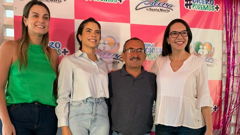 Vereador Cícero realiza evento em homenagem ao Dia das Mulheres no Santa Maria 