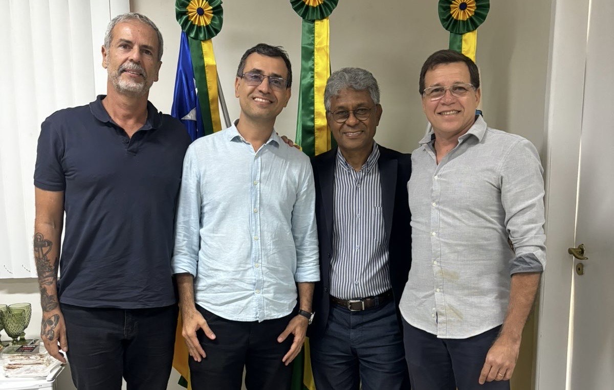 Vereador Lúcio Flávio faz visita de cortesia ao secretário de Governo Itamar Bezerra