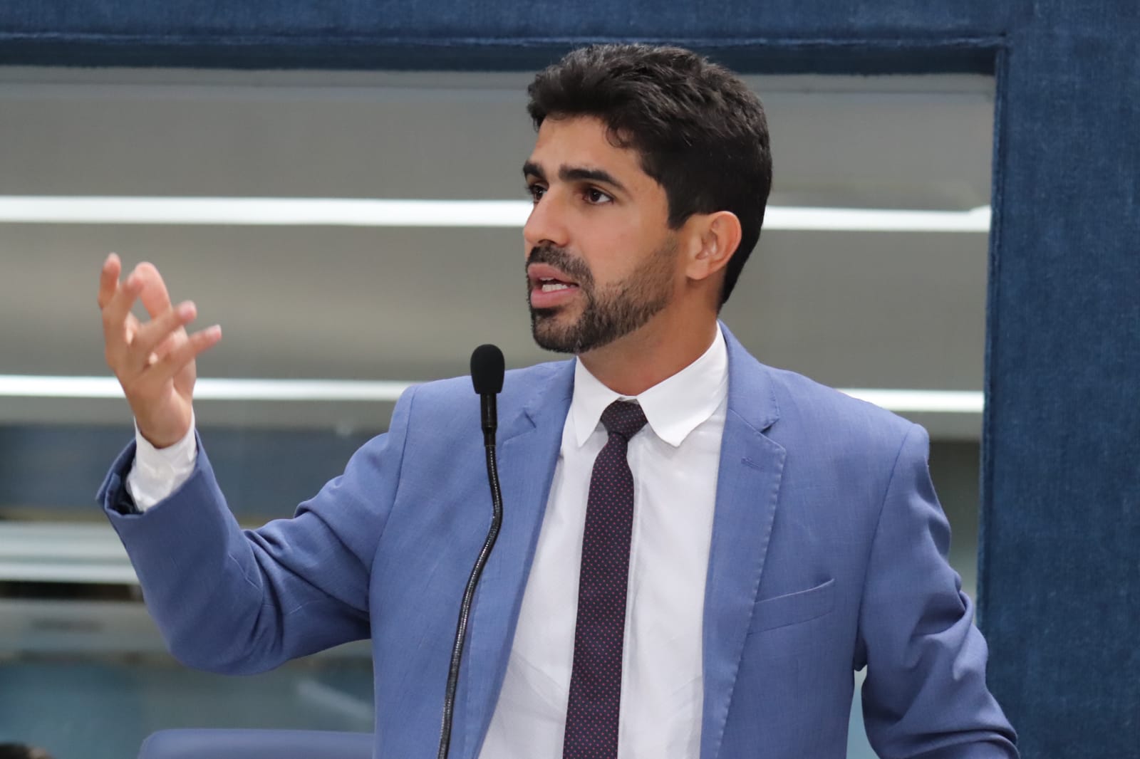 Vereador Pastor Diego defende que haja transporte complementar na Zona de Expansão