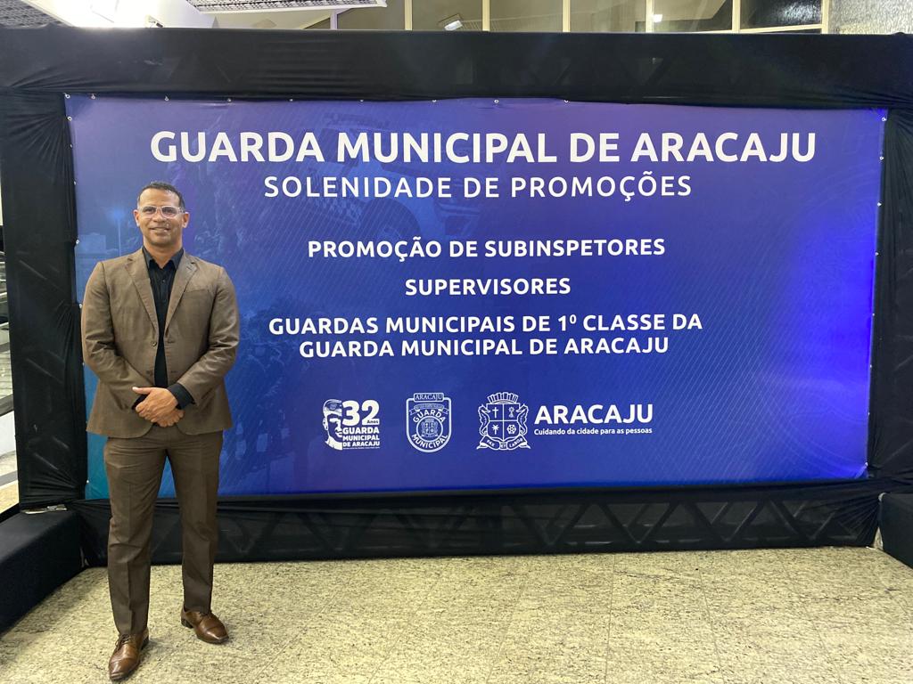 Vereador Sargento Byron comemora a promoção de 295 guardas municipais de Aracaju