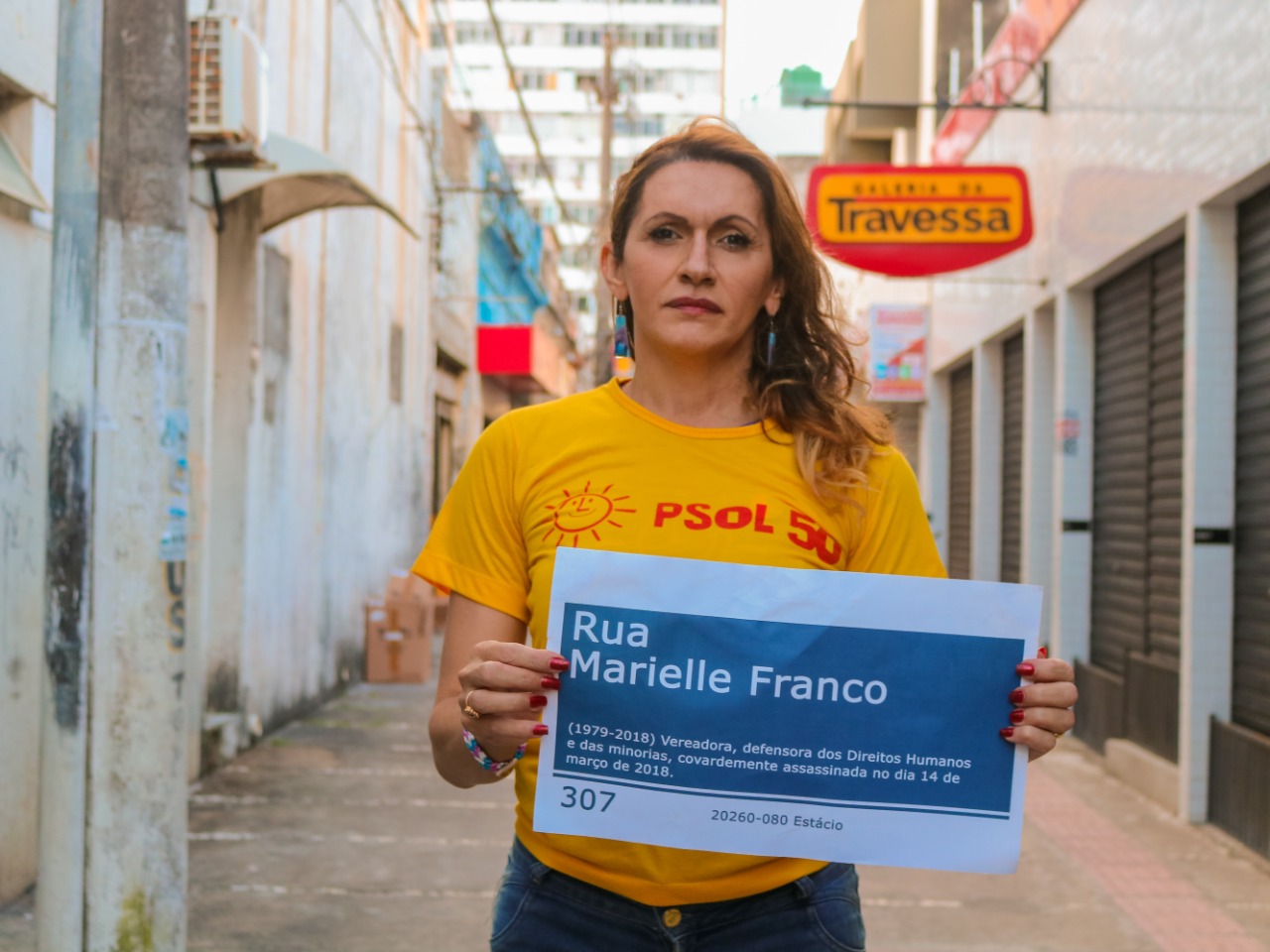 Vereadora Linda Brasil homenageia Marielle Franco