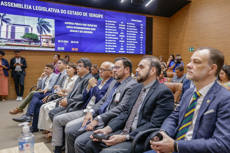 Vereadores da CMA participam de audiência pública para discutir decisão que transfere área de Aracaju para São Cristóvão